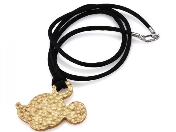 Gilt Dimpled Silhouette Pendant
