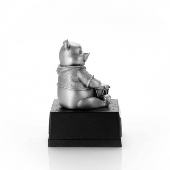 Limited Edition Winnie the Pooh 1977 Figurine
