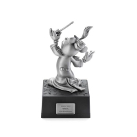 Limited Edition Mickey Mouse 1935 Figurine
