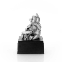 Limited Edition Winnie the Pooh 1977 Figurine