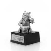 Limited Edition Winnie the Pooh 1977 Figurine